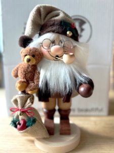 Weihnachtsmann mit Teddy